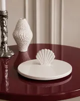 Coquille Deniz Kabuğu Detaylı Seramik Sunum Tabağı
