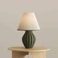 Cera Dekoratif Masa Lambası